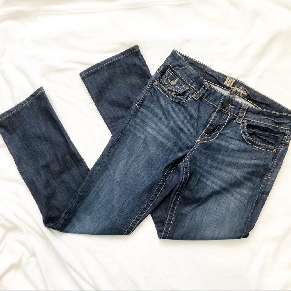 Kut from the Kloth skinny straight denim jeans size 4 flap pocket